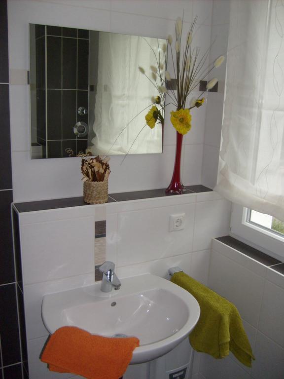 Apartment Zum Duenenblick Trassenheide Room photo