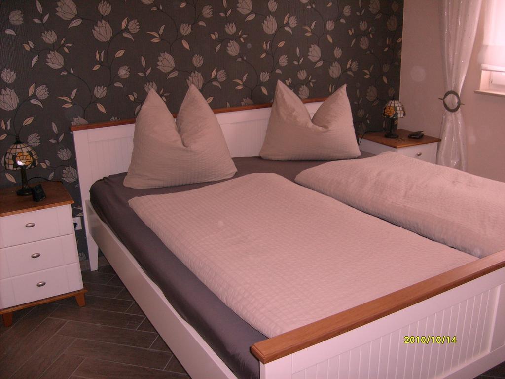 Apartment Zum Duenenblick Trassenheide Room photo